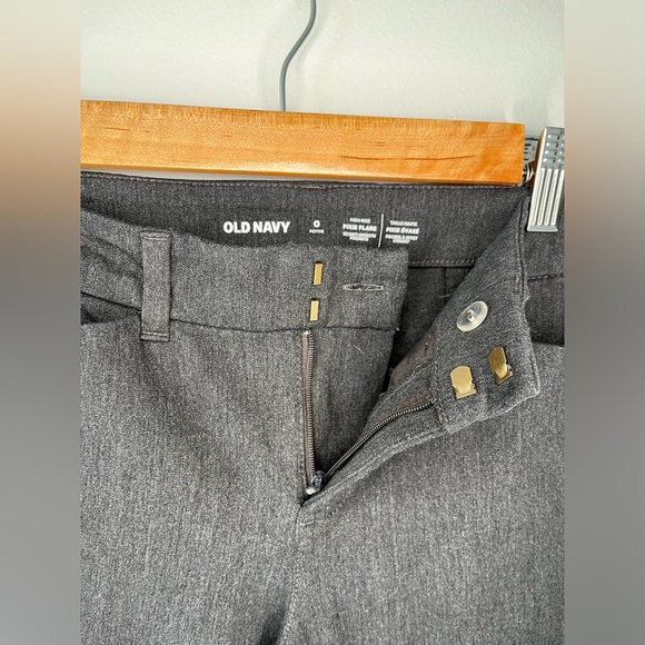 Old Navy Flare Cut Pants - Picture 5 of 6